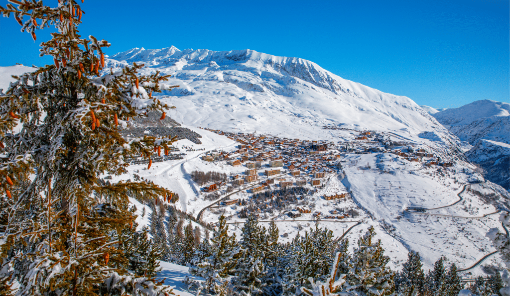 Maisonneuve-autocar-alpe-dhuez-station-ski